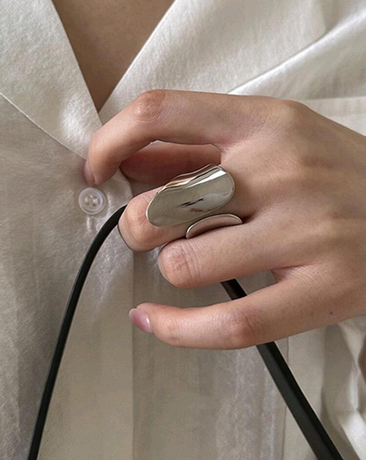 Anillo abierto minimalista