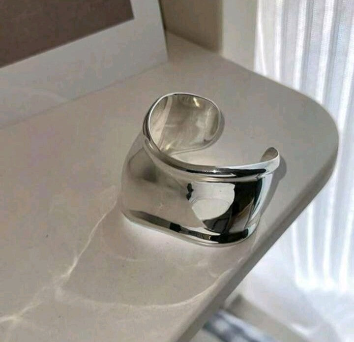 Brazalete bangle