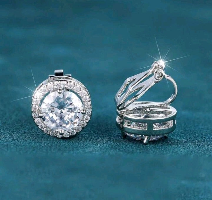 Aretes de clip de plata con cristal blanco de lujo