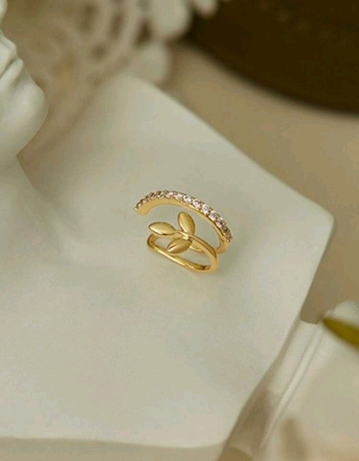 Cuff de Oreja "Hoja Brillante"