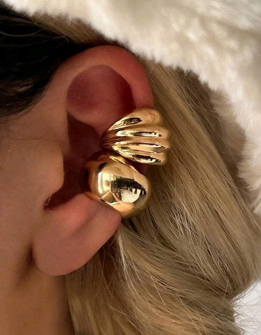 Abrazadera de oreja "Bold Glam"