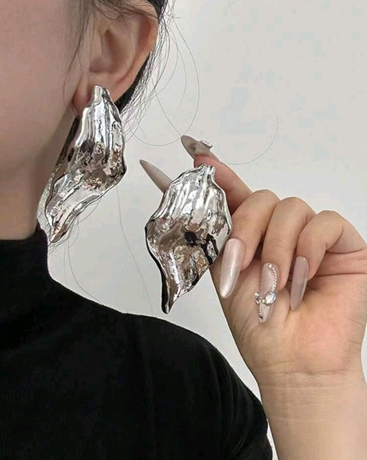 Pendientes únicos con forma de hoja
